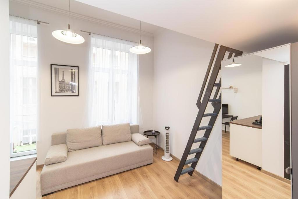 Vipol Amartamenty Biznesowe Apartment Lodz  Exterior photo