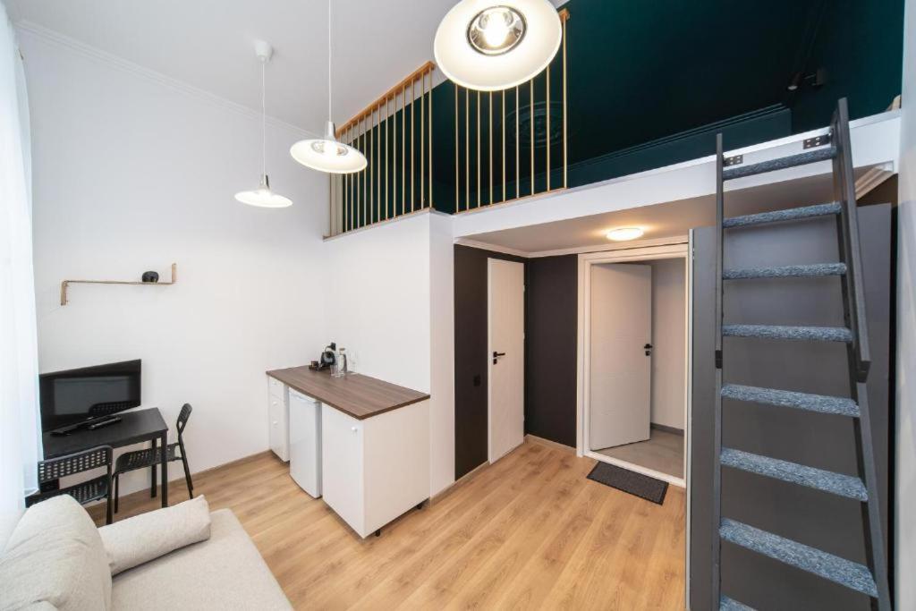 Vipol Amartamenty Biznesowe Apartment Lodz  Exterior photo
