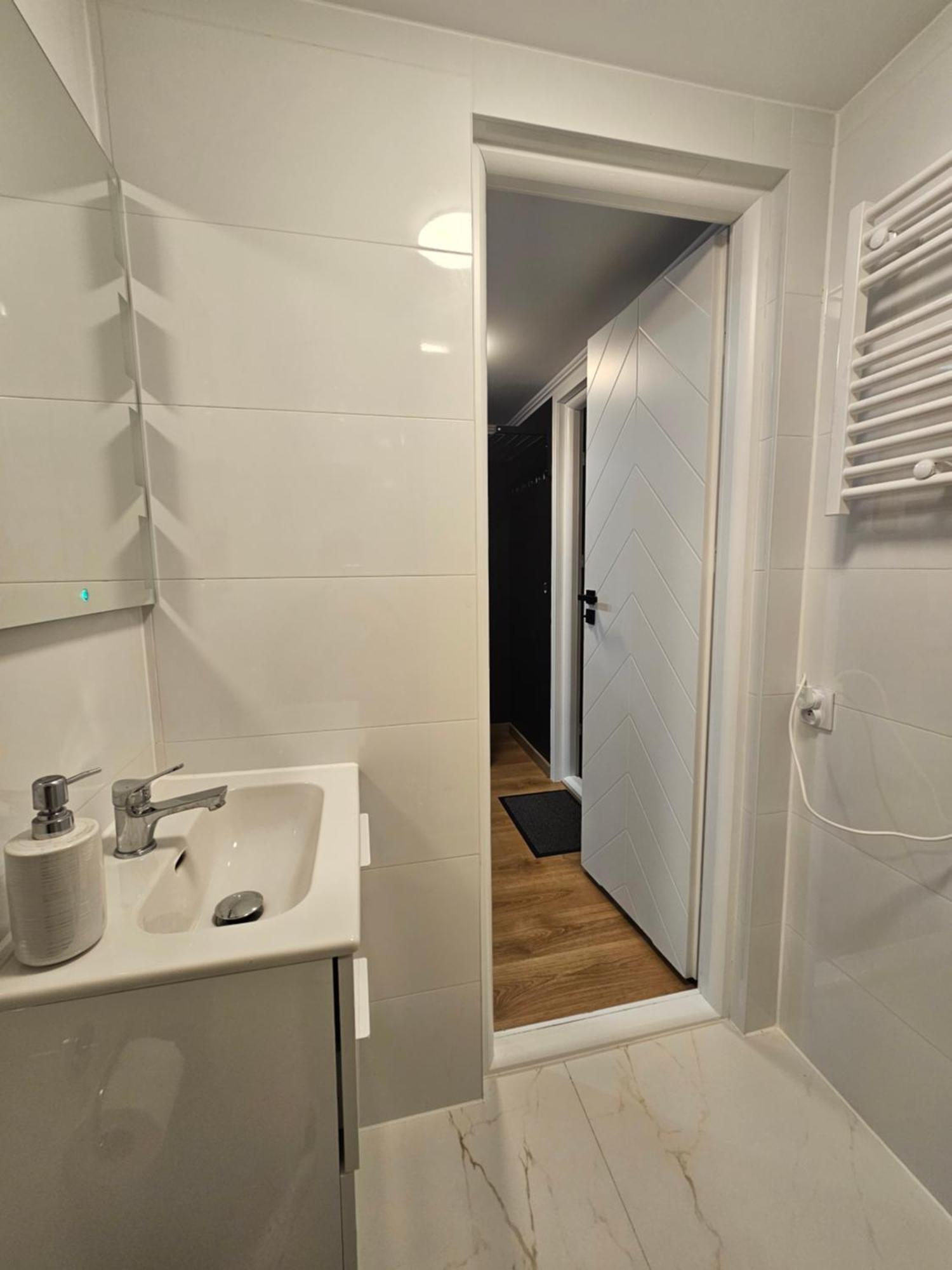 Vipol Amartamenty Biznesowe Apartment Lodz  Exterior photo