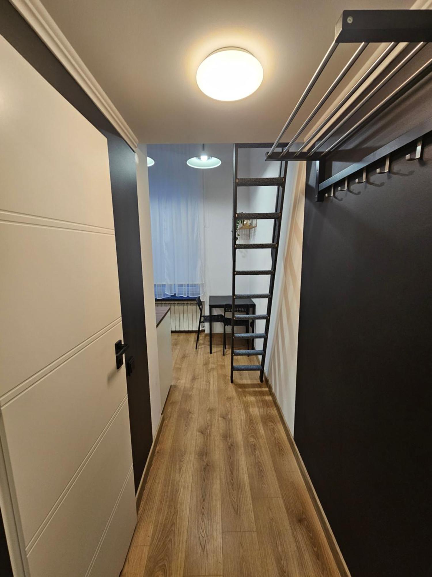 Vipol Amartamenty Biznesowe Apartment Lodz  Exterior photo